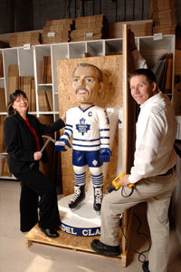 WendelClark-Bobblehead-06.jpg